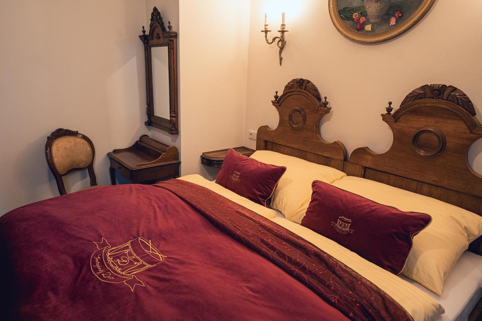 Hotel Svatojansky Dvur Prag Oda fotoğraf