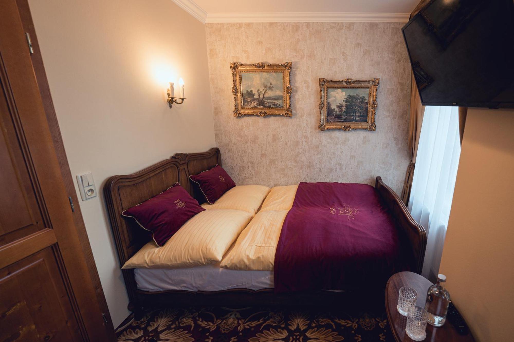 Hotel Svatojansky Dvur Prag Oda fotoğraf